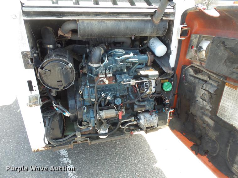 image for item DV9702 2012 Bobcat S185 skid steer