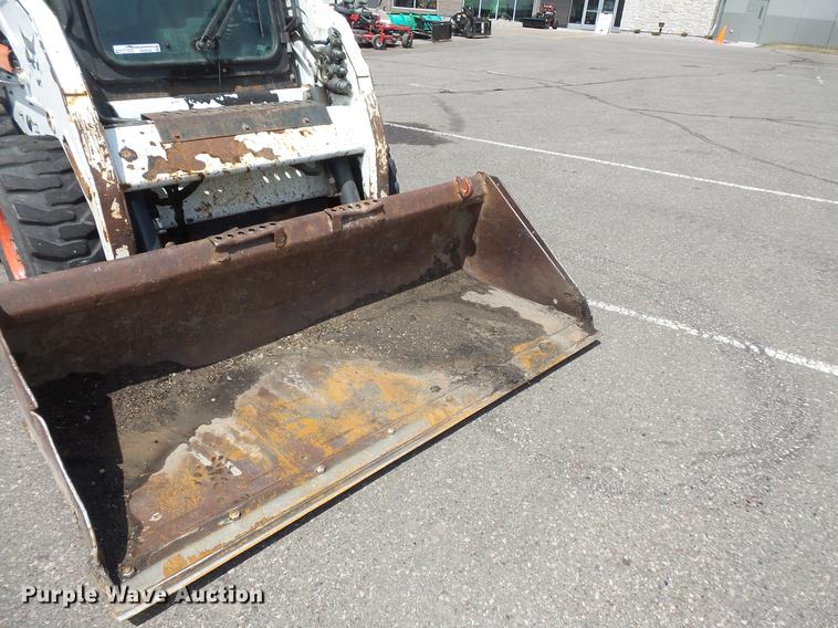 image for item DV9702 2012 Bobcat S185 skid steer