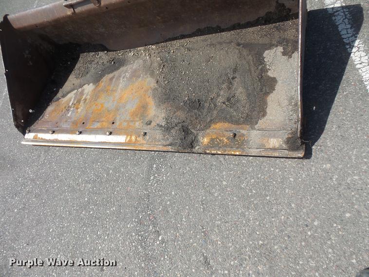 image for item DV9702 2012 Bobcat S185 skid steer