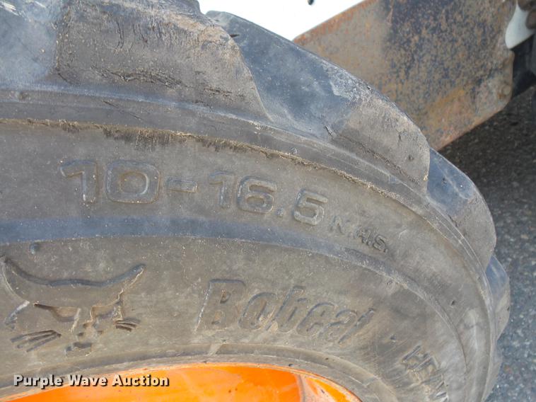 image for item DV9702 2012 Bobcat S185 skid steer