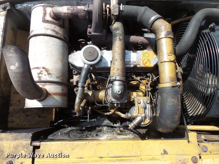 image for item DW9658 1995 Caterpillar 312 excavator