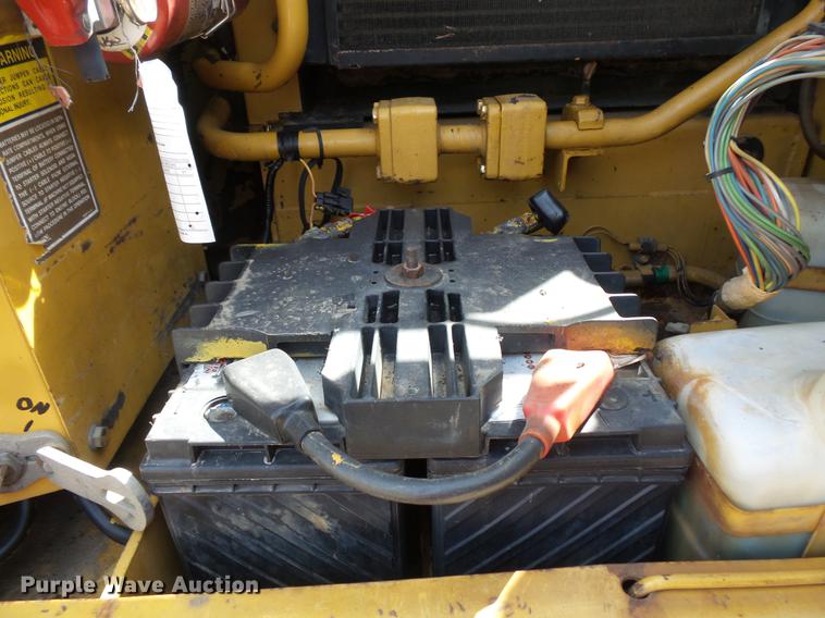 image for item DW9658 1995 Caterpillar 312 excavator