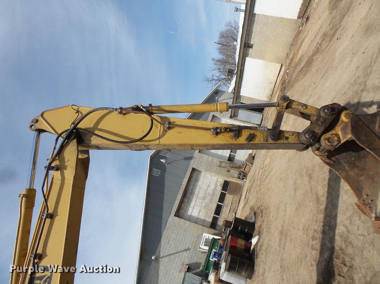image for item DW9658 1995 Caterpillar 312 excavator