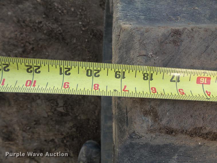 image for item DW9658 1995 Caterpillar 312 excavator