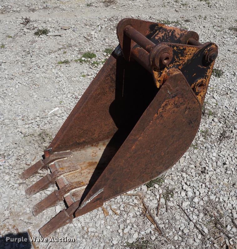 image for item EJ9341 (5) backhoe buckets