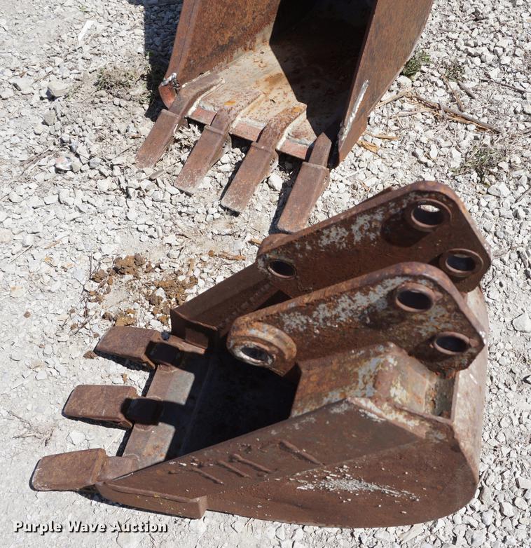 image for item EJ9341 (5) backhoe buckets