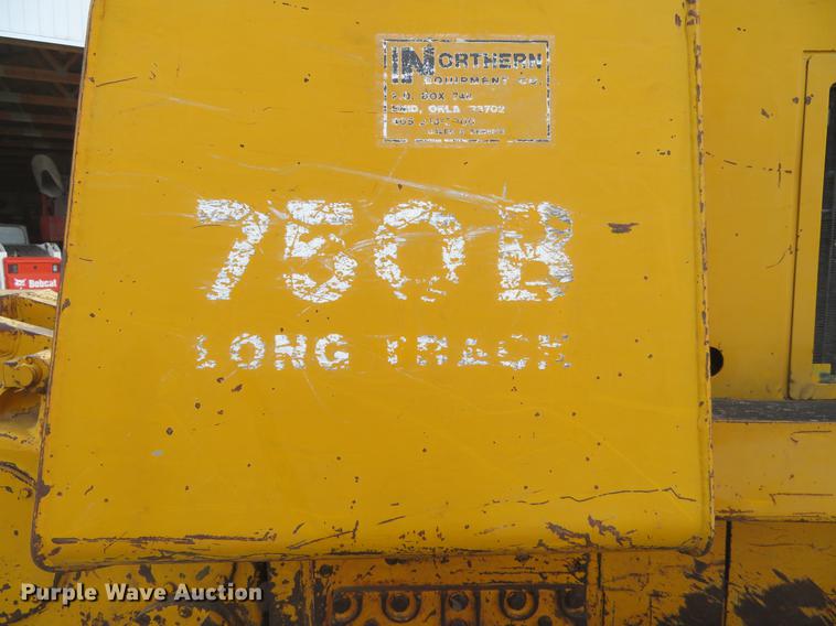 image for item EJ9541 1989 John Deere 750B dozer