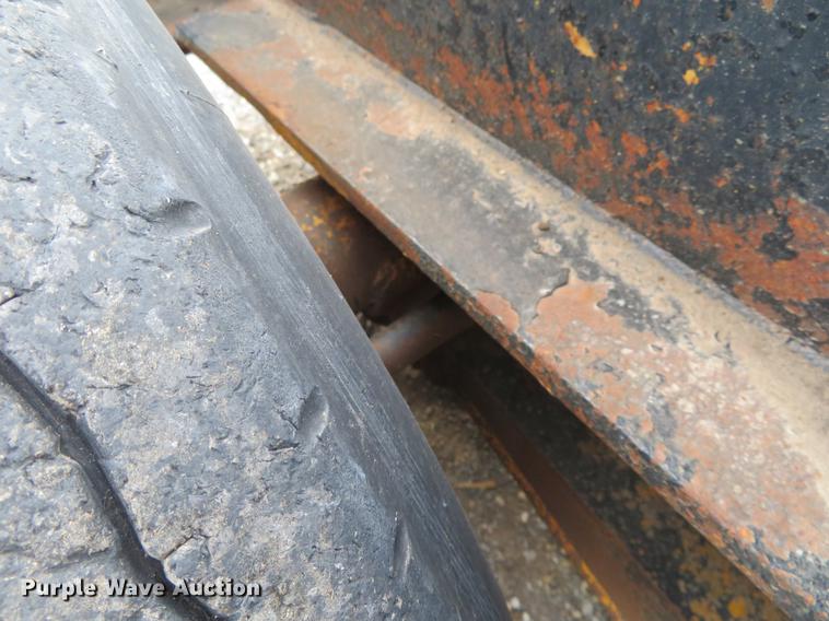 image for item EJ9542 1973 Hyster equipment trailer