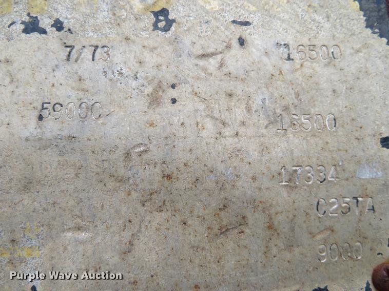 image for item EJ9542 1973 Hyster equipment trailer