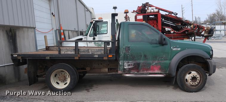 image for item EL9280 2005 Ford F450 flatbed truck