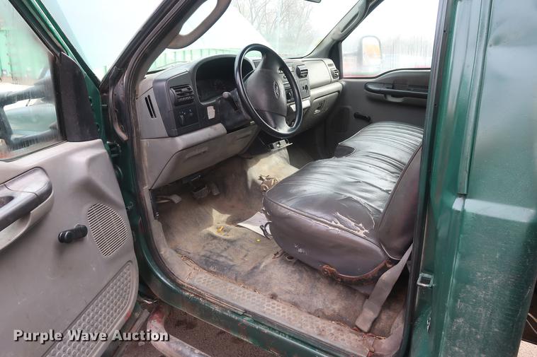 image for item EL9280 2005 Ford F450 flatbed truck