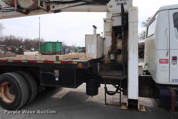 image for item EL9281 1991 International 4900 crane truck