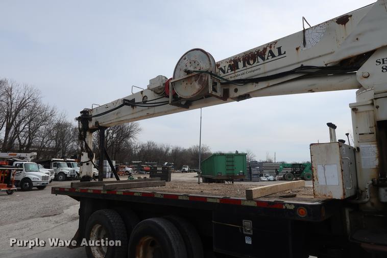 image for item EL9281 1991 International 4900 crane truck