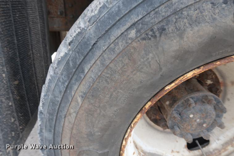 image for item EL9281 1991 International 4900 crane truck