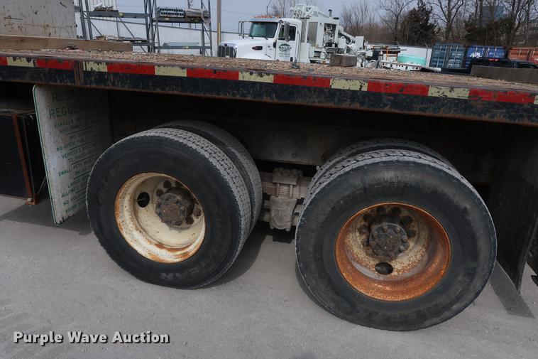 image for item EL9281 1991 International 4900 crane truck