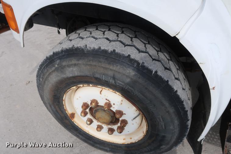 image for item EL9281 1991 International 4900 crane truck