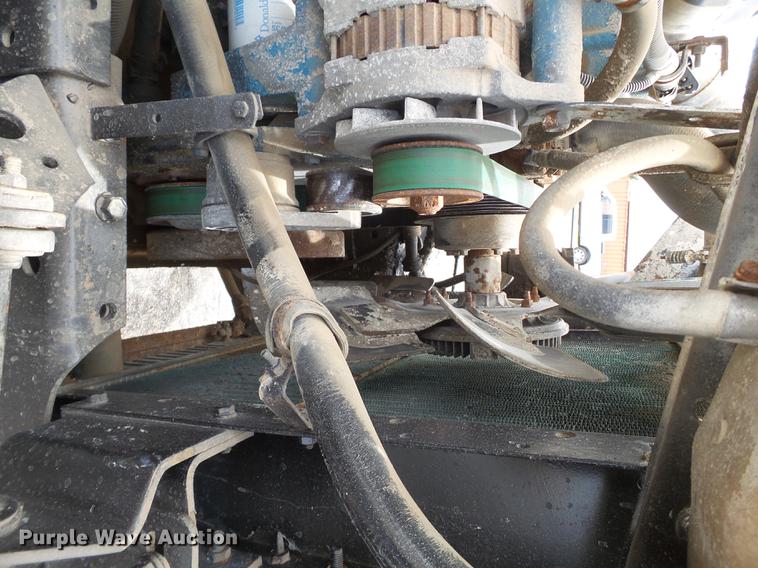 image for item EN9557 1997 International 4900 dump truck