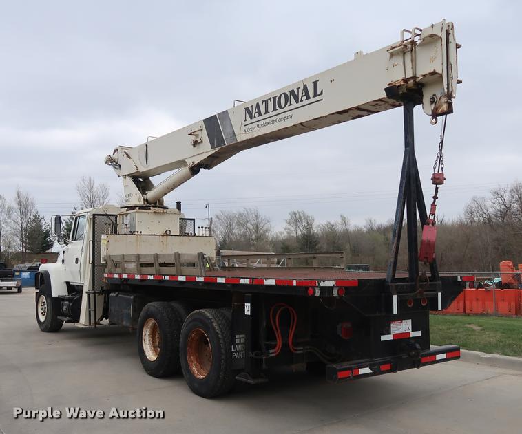 image for item EP9314 1994 Ford L8000 crane truck