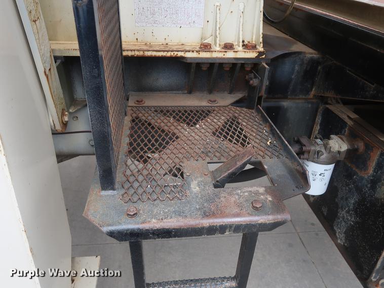 image for item EP9314 1994 Ford L8000 crane truck