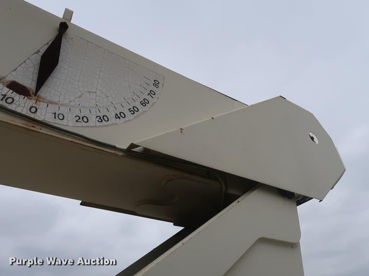 image for item EP9314 1994 Ford L8000 crane truck