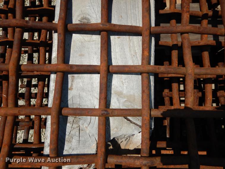 image for item EQ9842 (33) rock screens