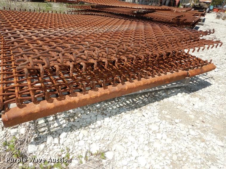 image for item EQ9842 (33) rock screens