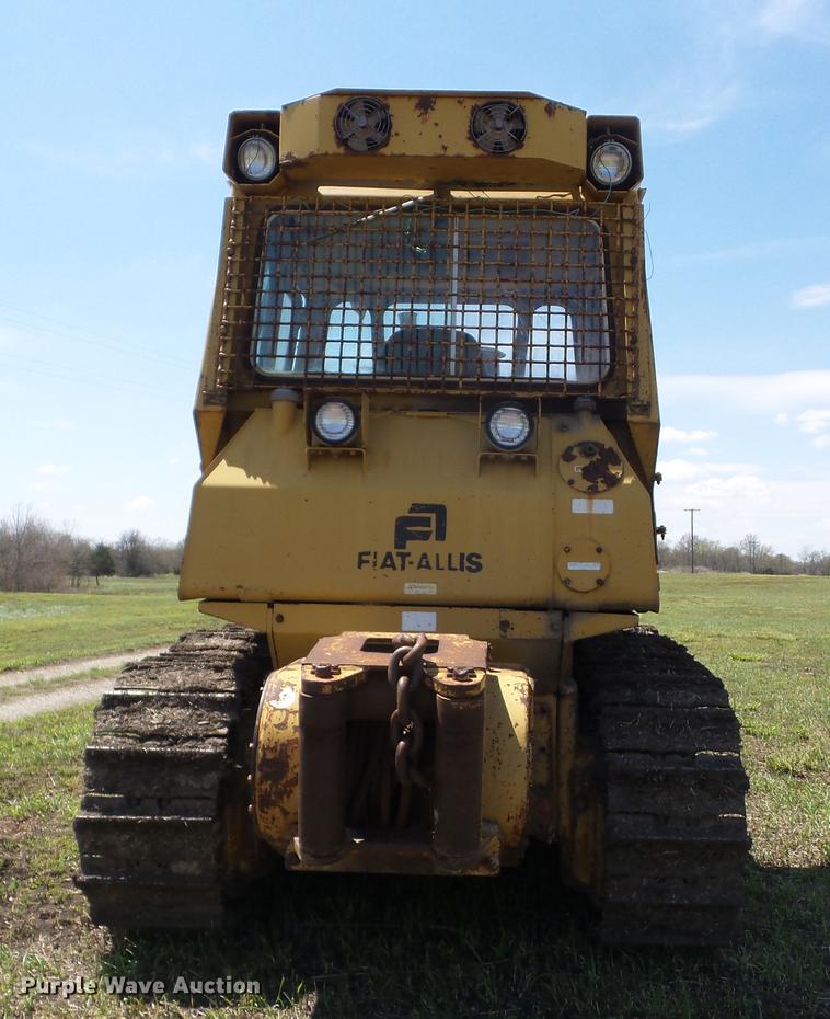 image for item J8523 1981 Fiat-Allis 10C dozer