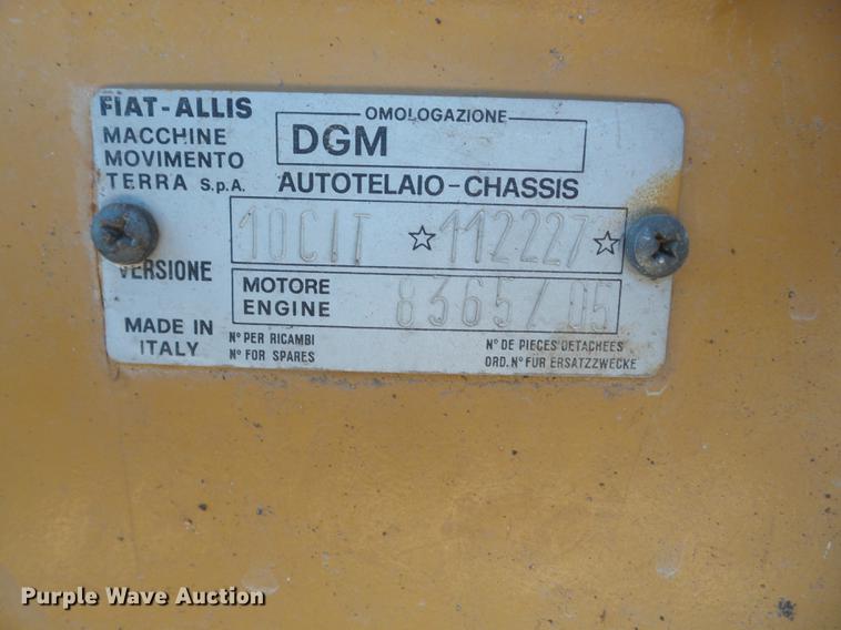 image for item J8523 1981 Fiat-Allis 10C dozer