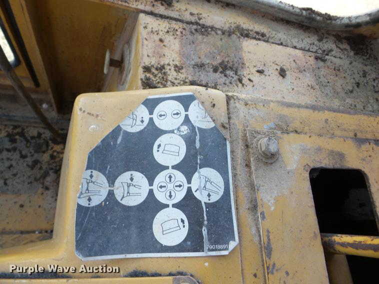 image for item J8523 1981 Fiat-Allis 10C dozer