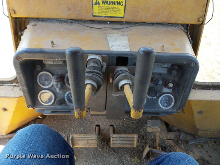 image for item J8523 1981 Fiat-Allis 10C dozer