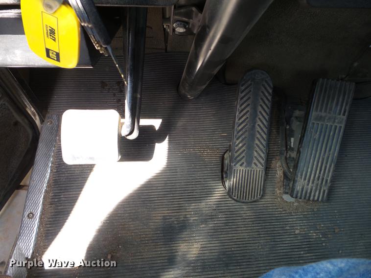 image for item J8527 2001 Kenworth T300 service truck