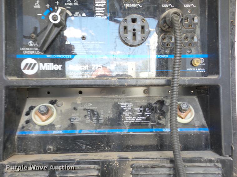 image for item J8527 2001 Kenworth T300 service truck