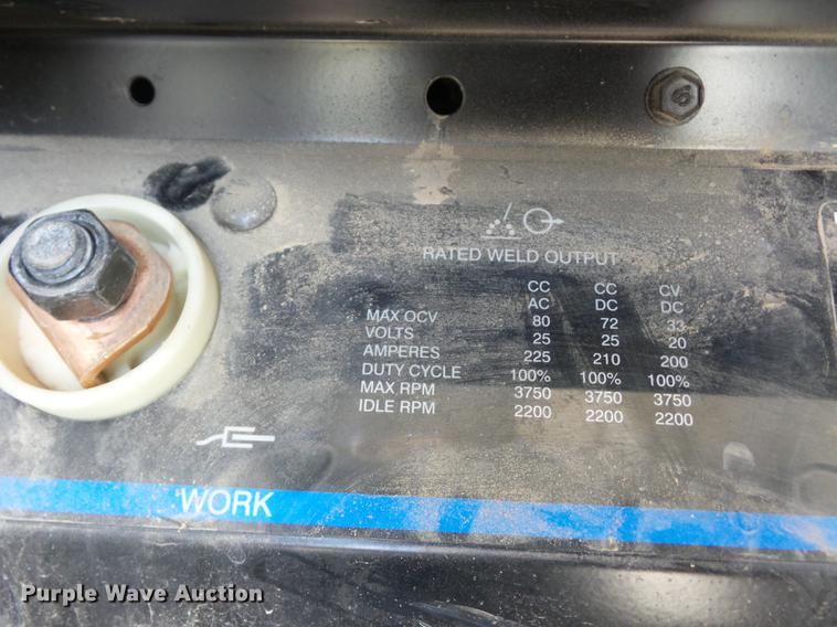 image for item J8527 2001 Kenworth T300 service truck