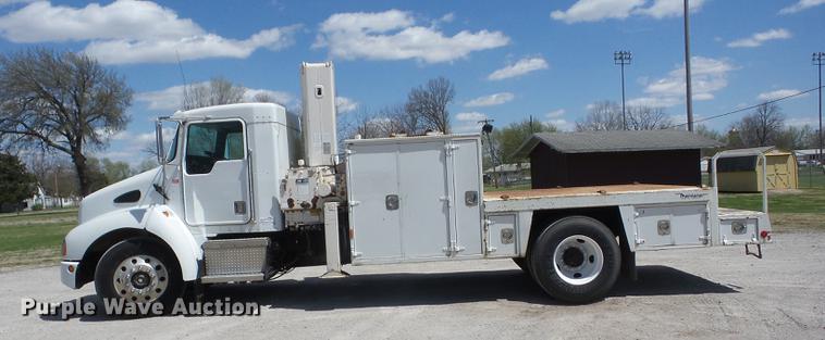 image for item J8528 1997 Kenworth T300 service truck