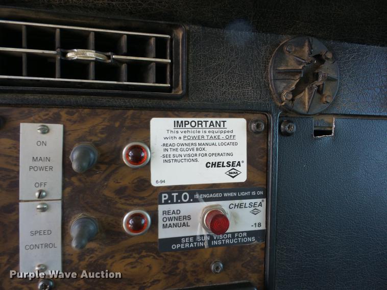 image for item J8528 1997 Kenworth T300 service truck