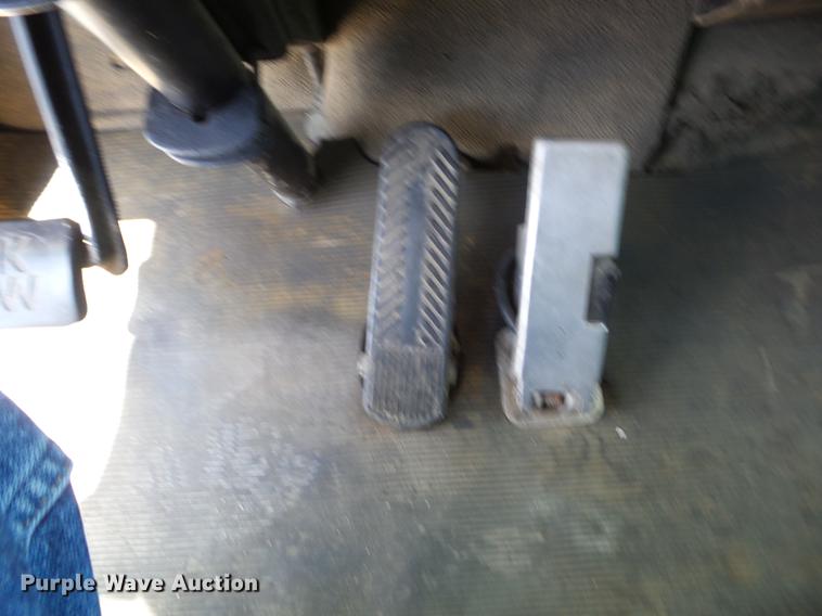 image for item J8528 1997 Kenworth T300 service truck