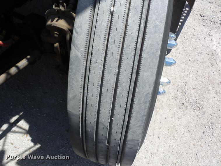 image for item J8528 1997 Kenworth T300 service truck