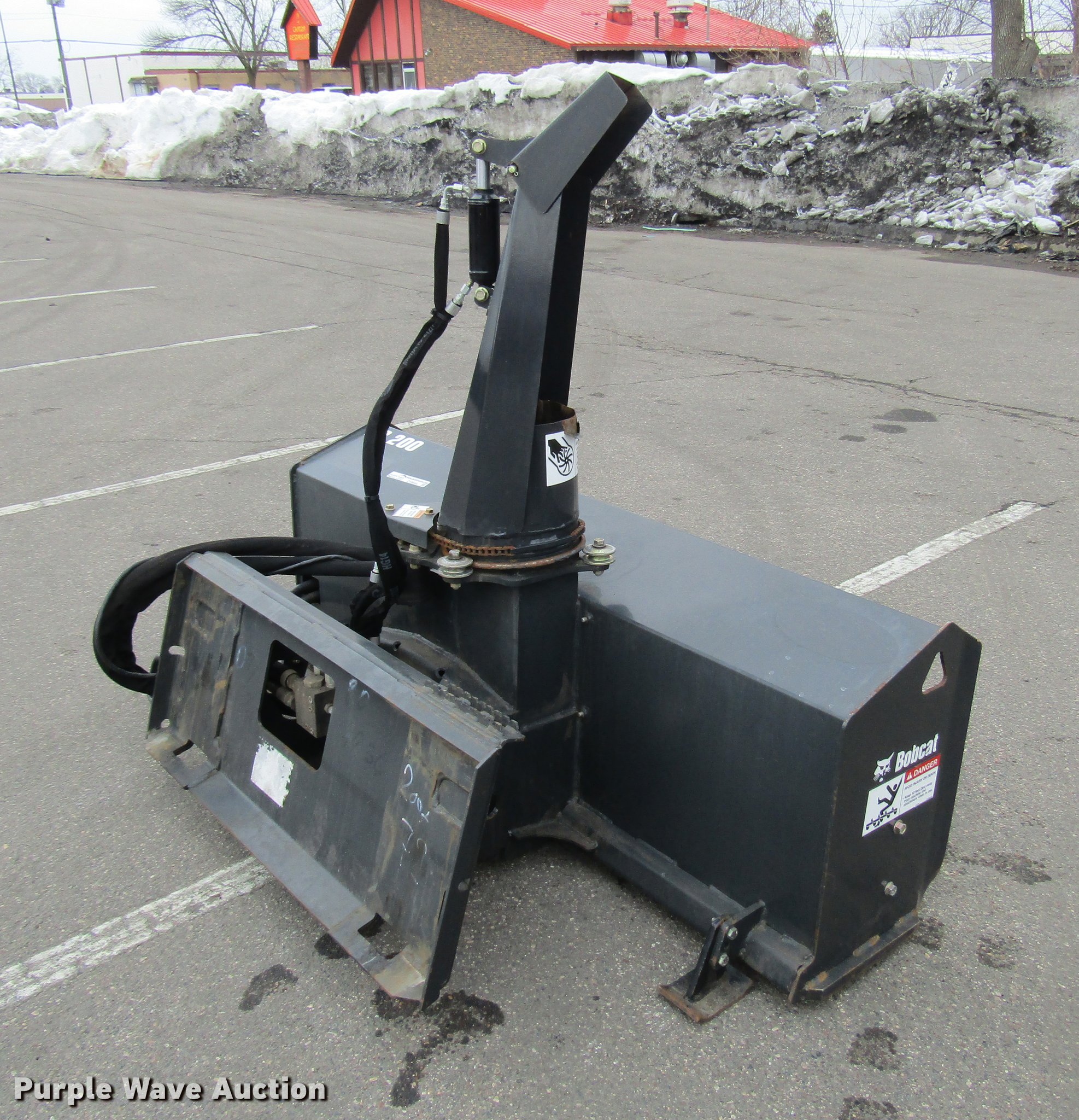 Bobcat SB200X72 skid steer snow blower in Burnsville, MN Item DV9644
