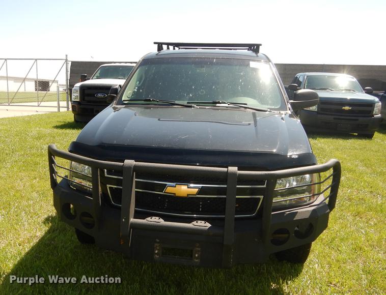 image for item DC0465 2012 Chevrolet Suburban 2500 SUV
