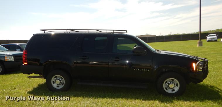 image for item DC0465 2012 Chevrolet Suburban 2500 SUV