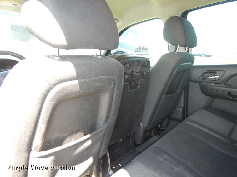 image for item DC0465 2012 Chevrolet Suburban 2500 SUV