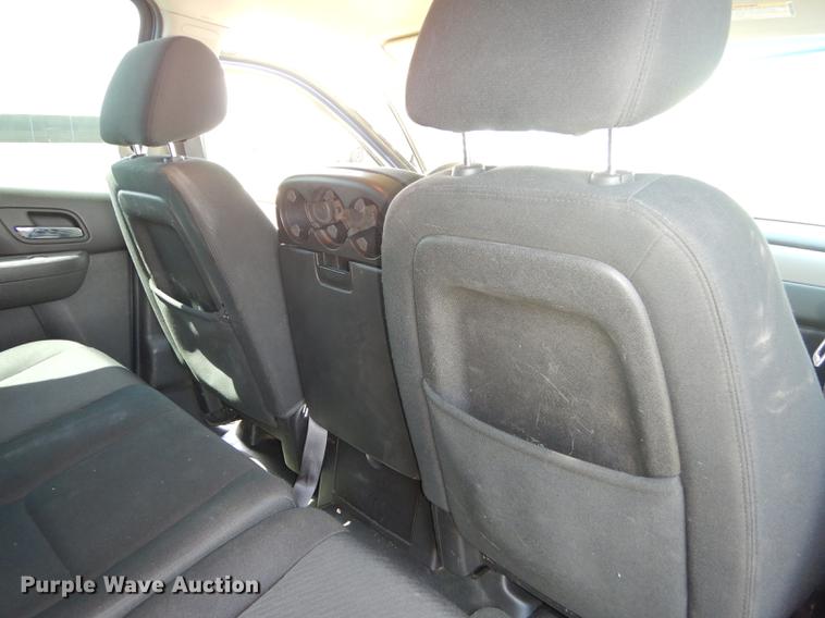 image for item DC0465 2012 Chevrolet Suburban 2500 SUV