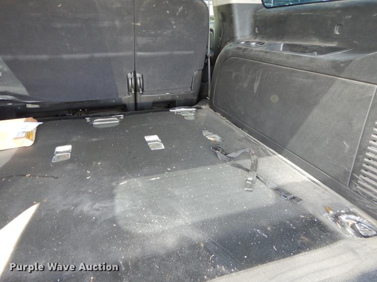 image for item DC0465 2012 Chevrolet Suburban 2500 SUV