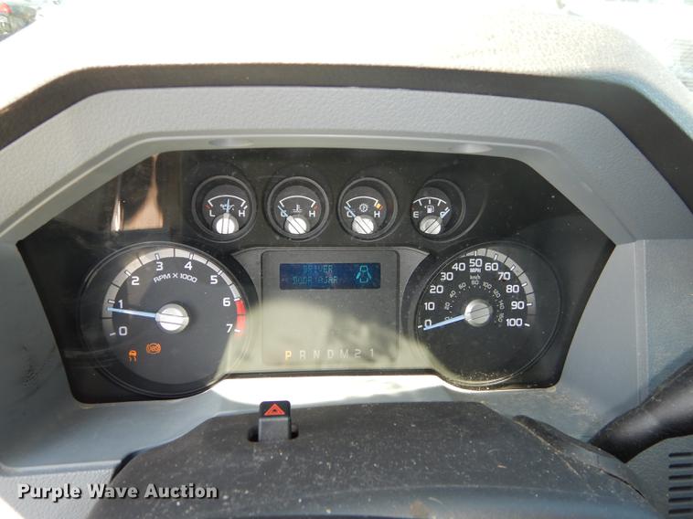 image for item DC0466 2012 Ford F250 Super Duty Crew Cab utility bed pickup truck