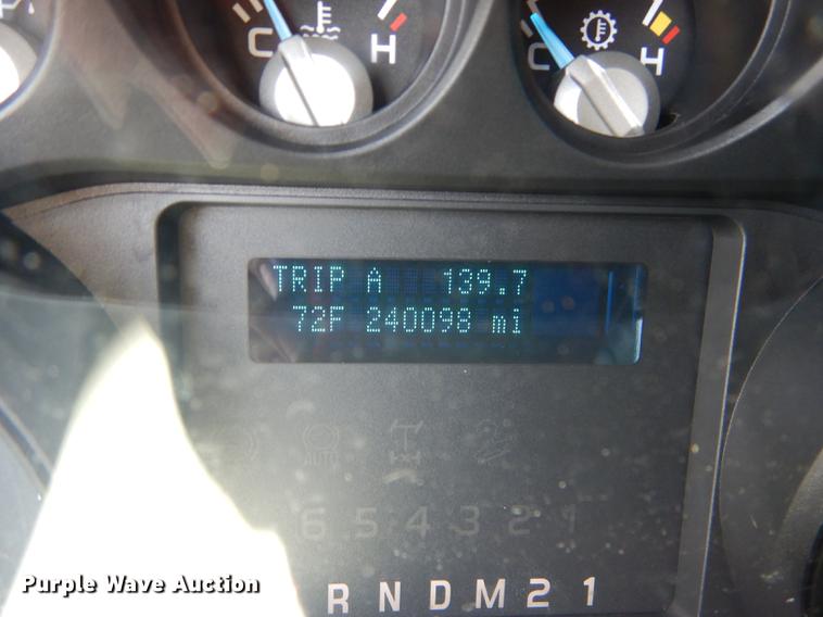 image for item DC0466 2012 Ford F250 Super Duty Crew Cab utility bed pickup truck