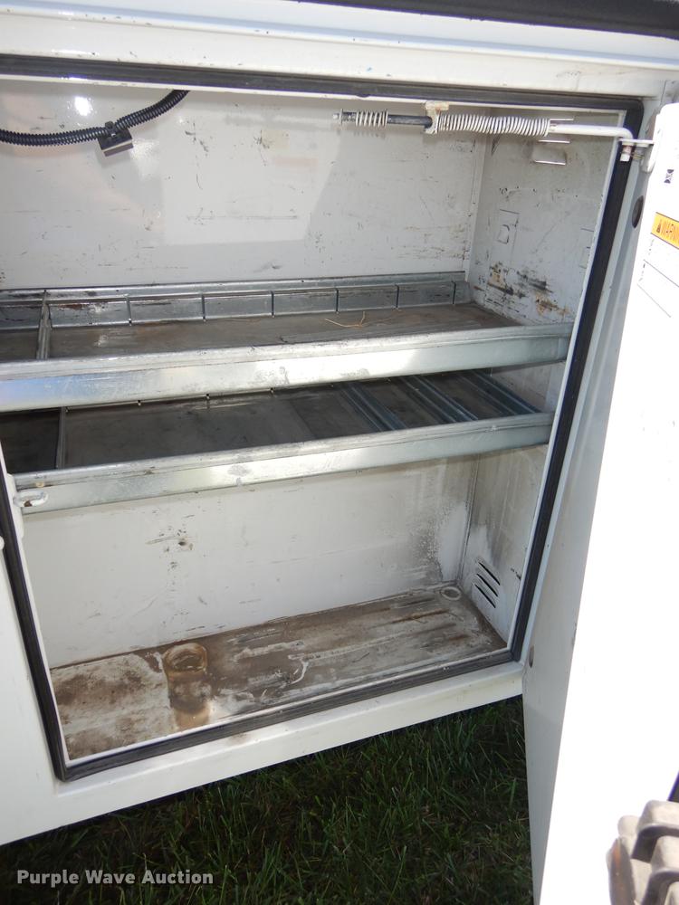 image for item DC0466 2012 Ford F250 Super Duty Crew Cab utility bed pickup truck