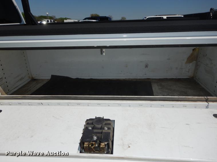 image for item DC0466 2012 Ford F250 Super Duty Crew Cab utility bed pickup truck