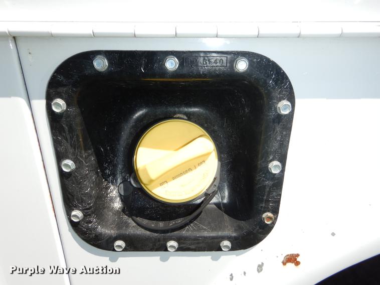 image for item DC0466 2012 Ford F250 Super Duty Crew Cab utility bed pickup truck