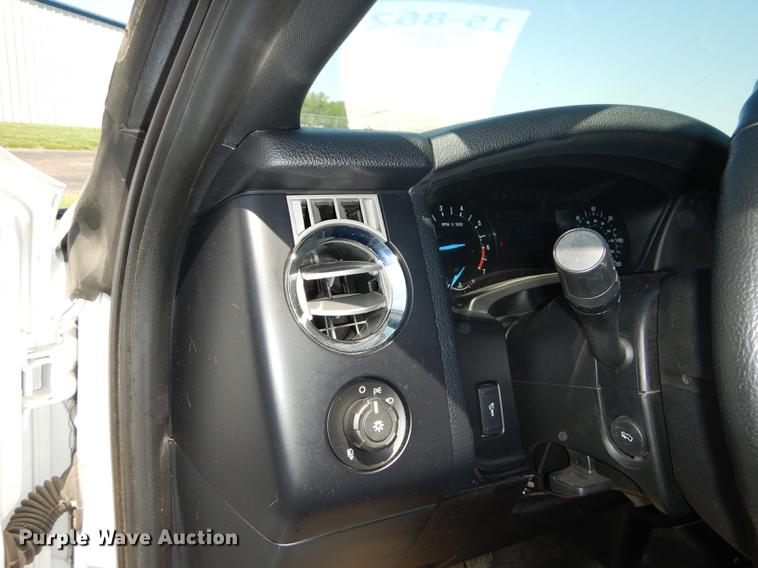 image for item DC0467 2015 Ford Expedition EL SUV