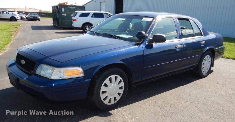 image for item DC0487 2006 Ford Crown Victoria Police Interceptor